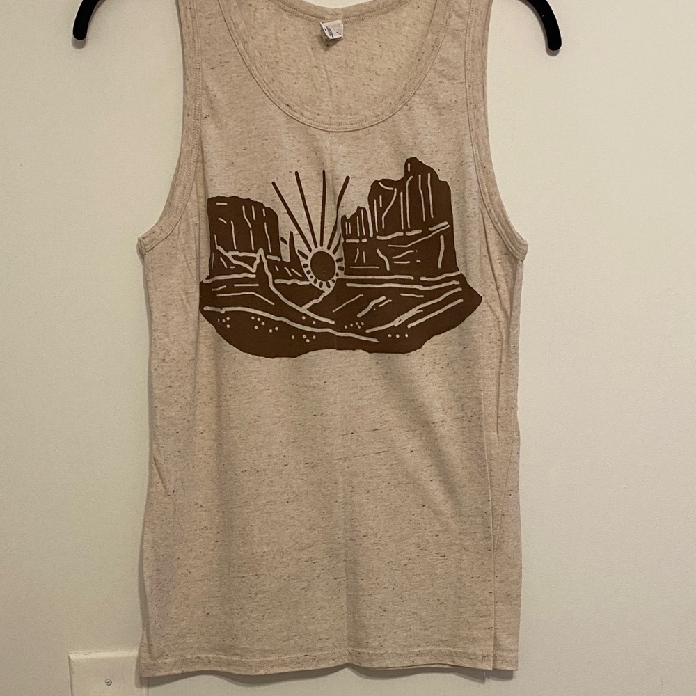 2/12 Beige Graphic Tank Top with Brown Desert Print